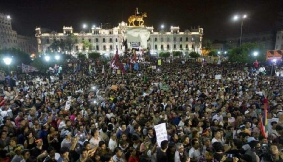 Perú: Miles marcharon contra el fujimorismo y también contra el presidente Kuczynski