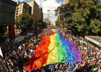 Marea Arcoíris recuerda que los derechos de las personas LGTBi son derechos humanos