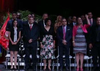 Venezuela: Alcaldes ratifican ante la ANC apego a la Constitución y obediencia al pueblo