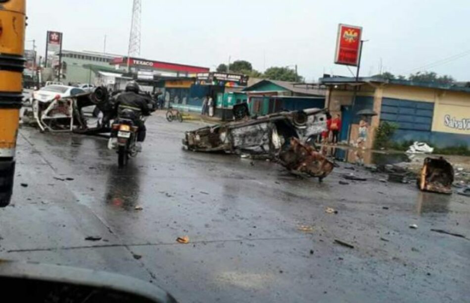 Cacerolazos y manifestaciones en Honduras al cumplirse segundo día de toque de queda