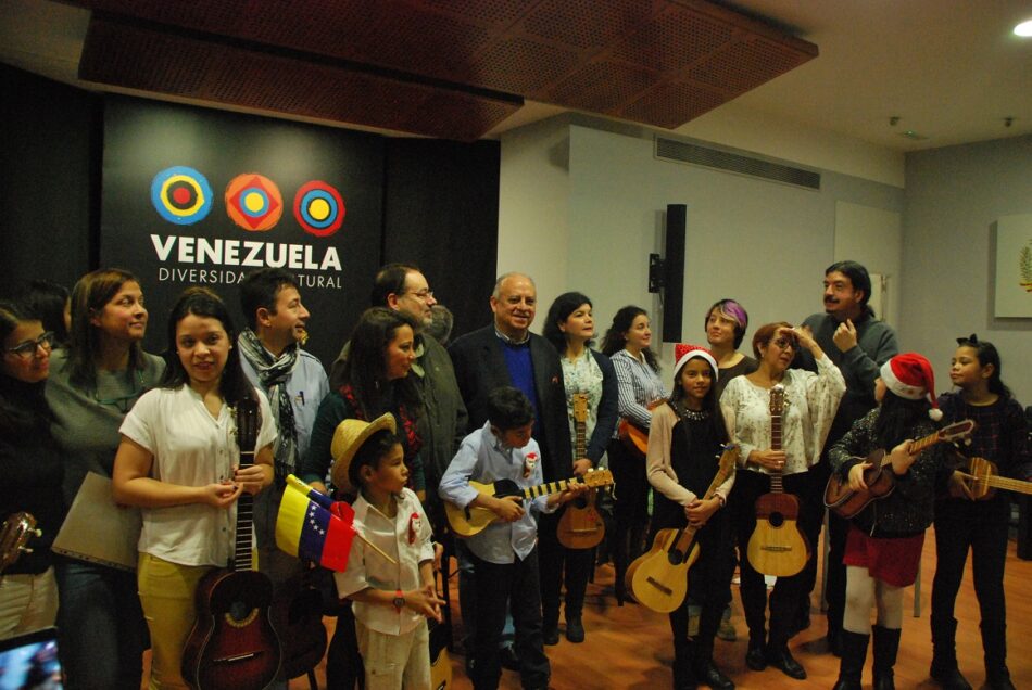 Con un canto por la Paz y la venezolanidad despidió el año el Centro Cultural de Venezuela en Madrid