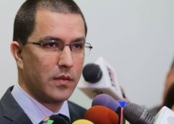 Canciller Arreaza condena intromisión del Gobierno de España en los asuntos internos de Venezuela