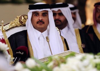 Arabia, EAU y Bahrein envían delegaciones de bajo nivel a la cumbre del CCG por presencia de Qatar