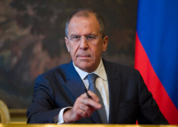 Lavrov: Algunos países europeos dificultan la lucha contra la cristianofobia e islamofobia