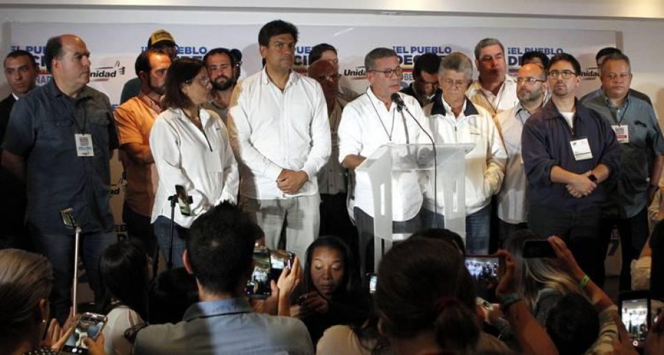 Con tres derrotas electorales y una división evidente la MUD finaliza 2017