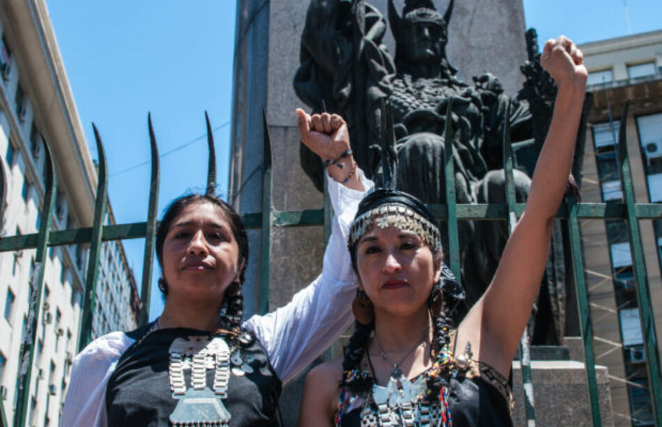 Nación Mapuche. Nacer, estudiar, vivir y morir en tierras de Benetton