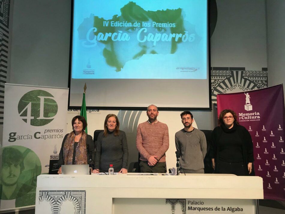 Los IV Premios García Caparrós reconocen la trayectoria de Caballero Bonald y Mar Cambrollè