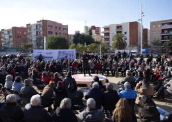 Xavier Domènech: “Ni Montoro ni el Tribunal Constitucional poden ser excuses per no fer política per a la gent, ho estem demostrant a Barcelona”