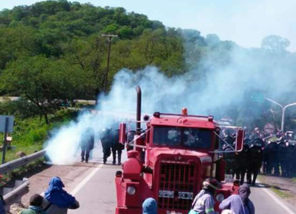 Argentina. Represión en el Ingenio La Esperanza de Jujuy y orden de detención a dirigentes sindicales