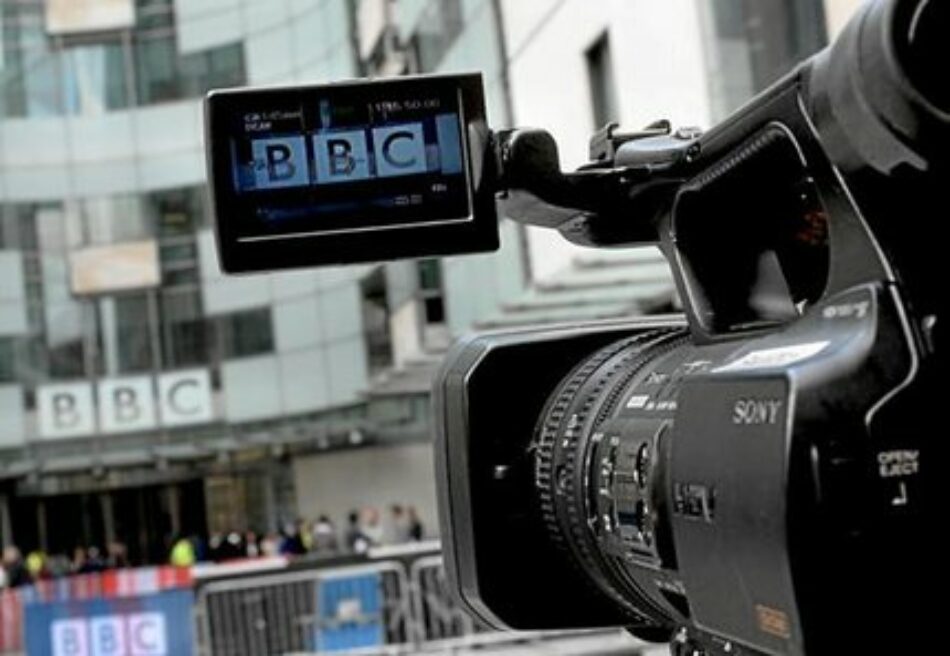 BBC corregirá la desigualdad salarial de sus trabajadoras