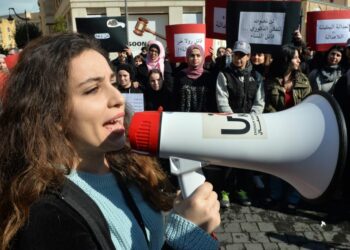 Protesta en El Líbano contra la violencia hacia las mujeres