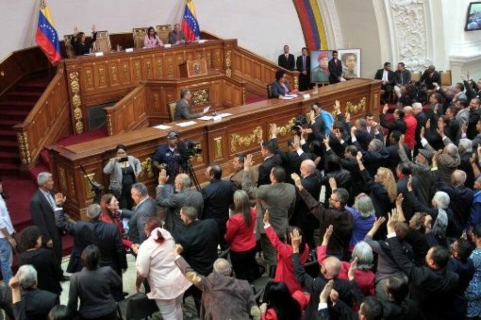 ANC venezolana convoca a presidenciales para primer cuatrimestre del año