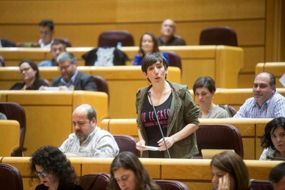 En Comú Podem pregunta al Gobierno cuáles son sus competencias en Igualdad después del “no nos metamos en eso” de Rajoy respecto a la equiparación salarial entre hombres y mujeres