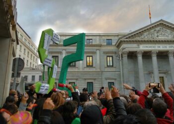 Las PAHs interpelan a M. Rajoy con una carta para que no vete la propuesta de Lay de Vivienda en el Congreso