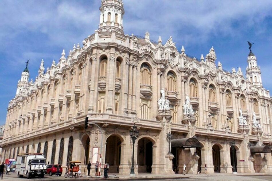 Inauguran en Cuba exposición teatral sobre Miguel de Cervantes