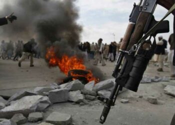 Pakistán insta a Afganistán a presentar propuesta de paz a talibanes