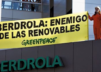 El informe de la CNMC confirma las tesis de Greenpeace contra el Real Decreto del Gobierno que regula el cierre de las centrales eléctricas