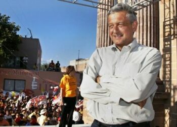 López Obrador lidera la intención de voto en México