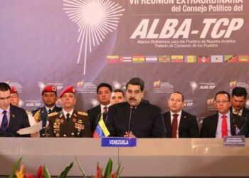Maduro denuncia que el gobierno de Colombia bloquea importación de alimentos y medicinas