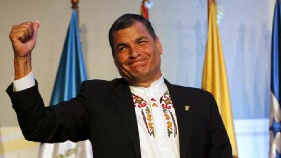 Correa regresará a Ecuador el 4 de enero de cara al referendo