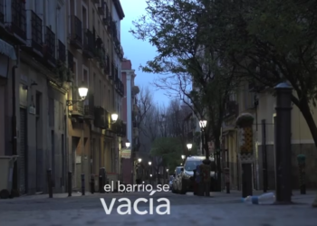 Asociaciones vecinales, ecologistas y por el derecho a la vivienda exigen una moratoria de licencias turísticas en el centro de Madrid