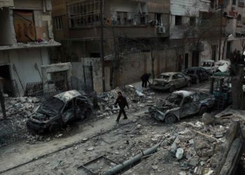 Terroristas impiden evacuación de civiles de la ciudad siria de Guta