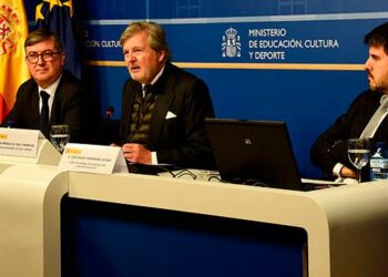 Izquierda Unida se opone al modelo de MIR educativo propuesto por el gobierno del Partido Popular