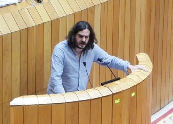 Antón Sánchez califica de «modelo de expolio» o plantexamento do sector eólico promovido polo Partido Popular de Galicia