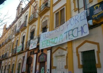 APDHA denuncia la prisión preventiva aplicada a seis personas detenidas en el contexto de una ocupación de viviendas en la Macarena (Sevilla)