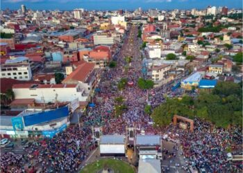 Bolivia: Seis regiones proclaman candidato a Evo para comicios de 2019