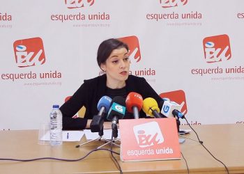 Eva Solla: “O PP aproba en solitario a reforma da Lei de Saúde de Galicia sen escoitar ás e aos milleiros de manifestantes que saíron ás rúas”