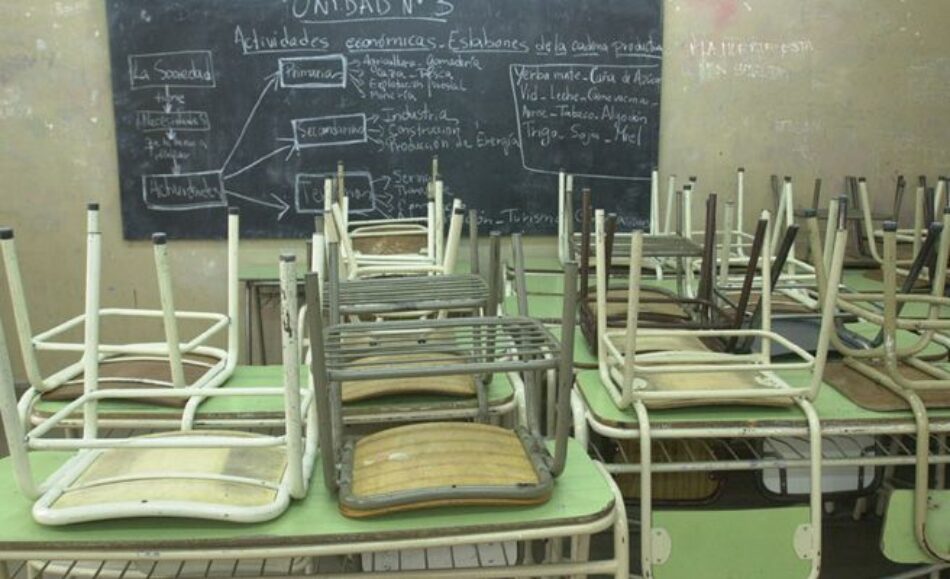Denuncian aulas sin profesorado en los centros educativos de la Región de Murcia