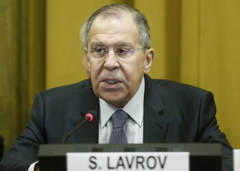 El ministro de exteriores ruso declara que «EE.UU. prepara a países europeos para usar armas nucleares tácticas contra Rusia»