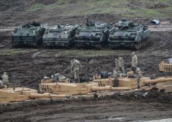 Milicias kurdas lanzan una contraofensiva en Afrin