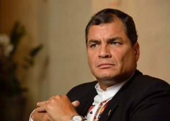 Unasur expresa preocupación por violencia contra Rafael Correa