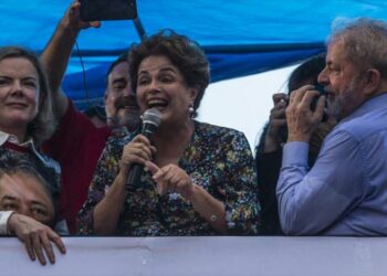 Dilma Rousseff teme un “baño de violencia” tras ataques a Lula