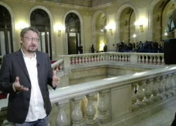 Domènech reclama abandonar “debats legitimistes” i recuperar l’autogovern de Catalunya per poder “avançar”