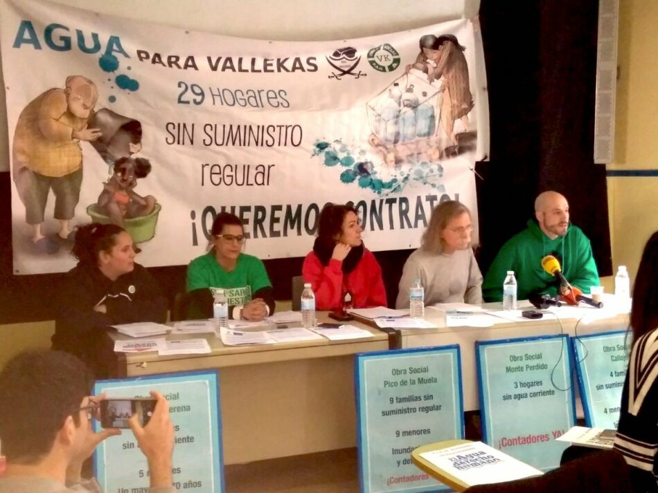 Colectivos sociales presentan un convenio para la regularización del agua en 5 bloques con familias realojadas por la PAH