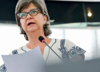 IU denuncia que PP, PSOE y C’s «han abandonado a los trabajadores transfronterizos de Gibraltar» en la resolución sobre el Brexit