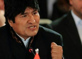 Evo Morales llama a mantener lucha antiimperialista de Chávez