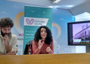 La plataforma municipalista Participa Sevilla afirma que el ayuntamiento de la capital andaluza lleva pagados 8,2 millones de euros en intereses de “forma ilegítima”
