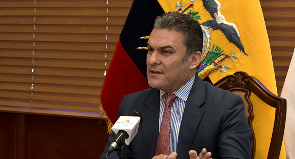 El Congreso de Ecuador destituye a su presidente e inicia juicio político contra el fiscal general