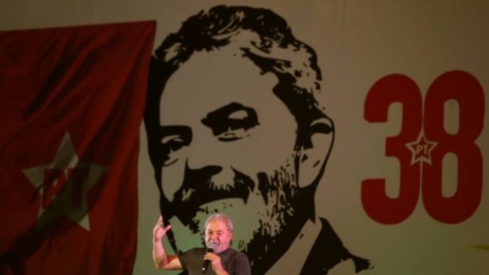 Lula mantiene liderazgo en todas las encuestas en Brasil