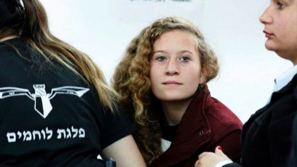 Joven palestina Ahed Tamimi recibe 8 meses de prisión