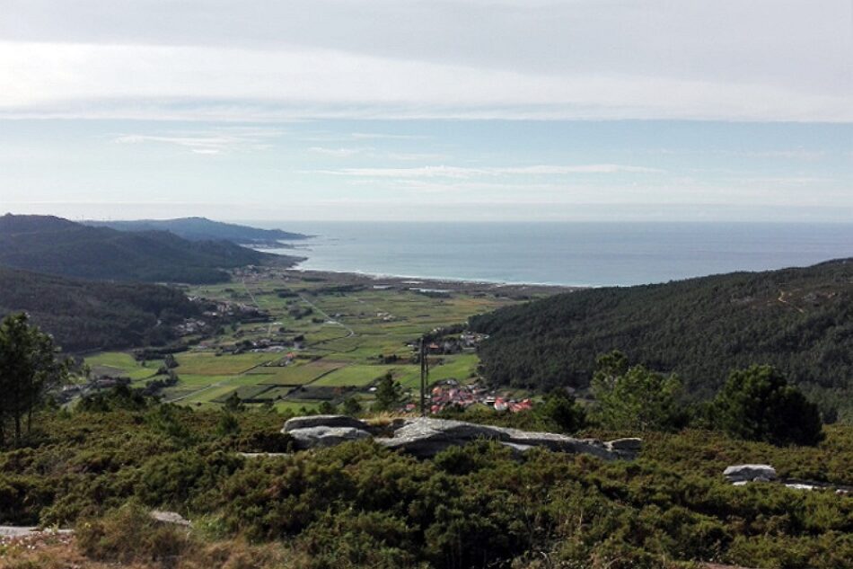 Petón do Lobo, Cova Crea y Ouriol do Anllóns rechazan la cobertura de la USC a la Ley de fomento de la implantación de iniciativas empresariales del PP gallego