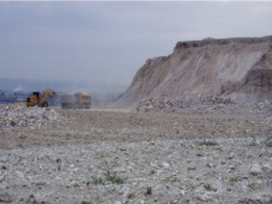 Multan a la minera Tolsa S.A. por extracción ilegal de sepiolita en un monte protegido