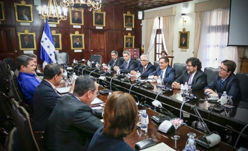 Honduras. Régimen rinde cuentas al FMI a cambio de seguir recibiendo apoyo financiero y político