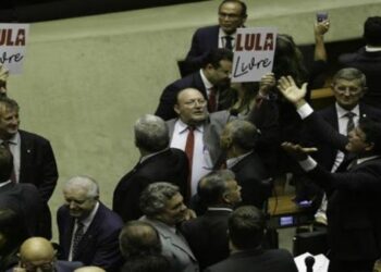 Brasil: Senado permite revisar condiciones de reclusión de Lula