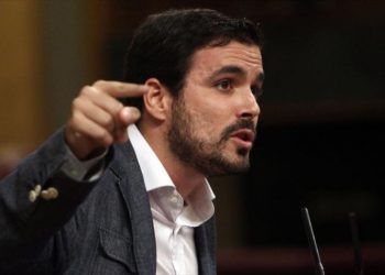 Garzón desmonta con datos la propaganda del Gobierno y denuncia que Rajoy “tiene definida una senda” con sus Presupuestos para 2018: “la reducción del gasto social”