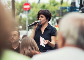 Cap querella ens aturarà en la lluita contra els especuladors